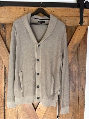 Banana Republic Men’s Large Greige Shawl-Collar Cardigan Sweater